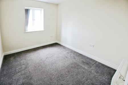 2 bedroom Apartment for sale in Kingsway Gardens, West Yorkshire, Ossett, WF5