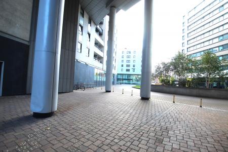 1 bedroom Studio flat for sale in Marsh Lane, Leeds, LS9