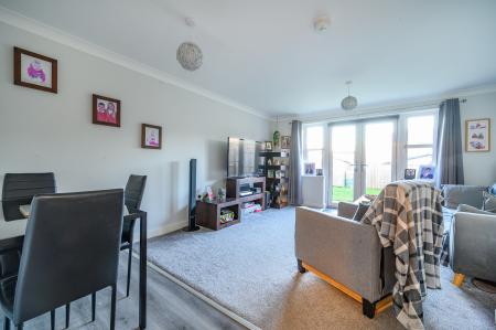 3 bedroom Semi-detached house for sale in Moor Knoll Fold, Wakefield, WF3