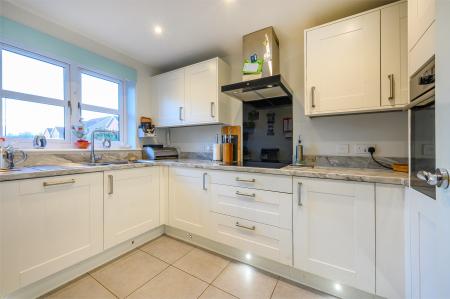 3 bedroom Semi-detached house for sale in Moor Knoll Fold, Wakefield, WF3