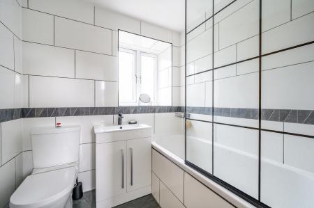 3 bedroom Semi-detached house for sale in Moor Knoll Gardens, Wakefield, WF3