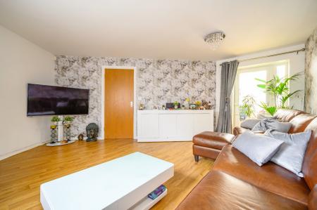 3 bedroom Semi-detached house for sale in Moor Knoll Gardens, Wakefield, WF3