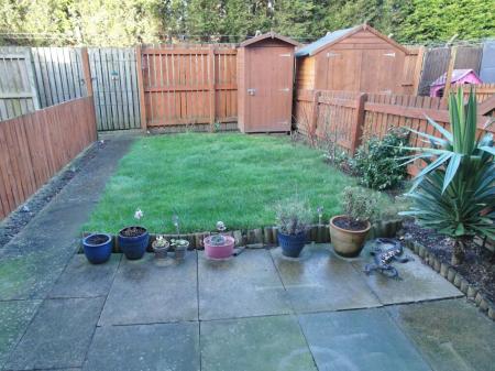 2 bedroom Town house for sale in Shire Road, Morley, LS27