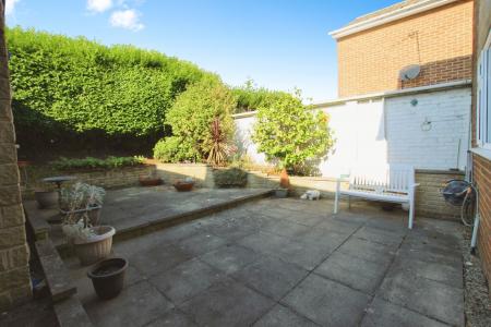 3 bedroom Detached house for sale in Scatcherd Grove, Leeds, LS27