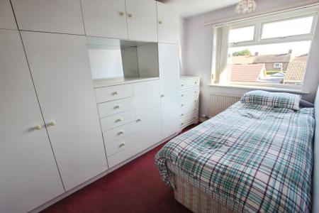 3 bedroom Detached house for sale in Scatcherd Grove, Leeds, LS27