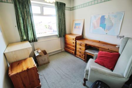 3 bedroom Detached house for sale in Scatcherd Grove, Leeds, LS27