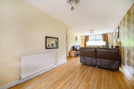 3 bedroom Semi-detached house for sale in Springbank Avenue, Leeds, LS27