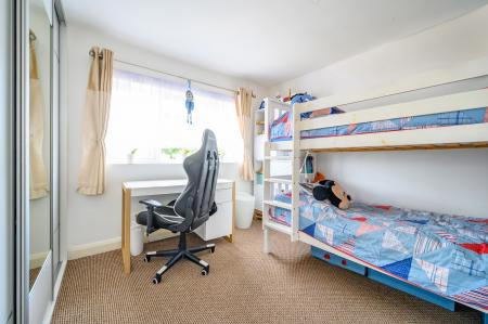 3 bedroom Semi-detached house for sale in Springbank Road, Leeds, LS27