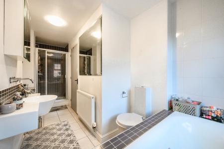 4 bedroom Town house for sale in Vienna Court, Leeds, LS27