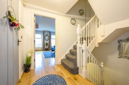 4 bedroom Town house for sale in Vienna Court, Leeds, LS27