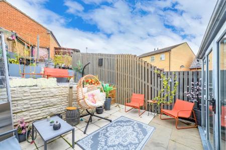 4 bedroom Town house for sale in Vienna Court, Leeds, LS27