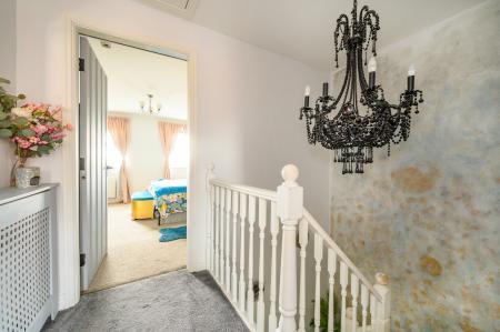 4 bedroom Town house for sale in Vienna Court, Leeds, LS27