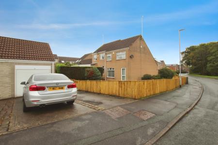 Woodcross, Leeds, LS27