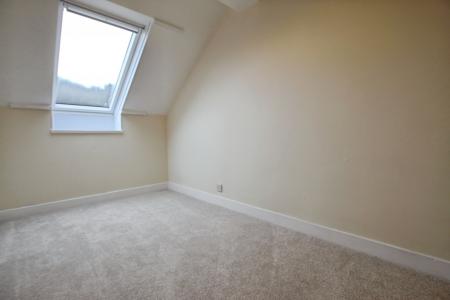 3 bedroom Town house for sale in Woodcross, Leeds, LS27