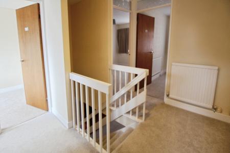 3 bedroom Town house for sale in Woodcross, Leeds, LS27