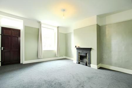 2 bedroom Terraced House for sale in Troy Road, Morley, LS27