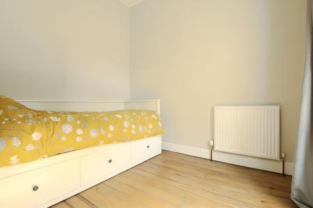 2 bedroom Terraced House for sale in Troy Road, Morley, LS27