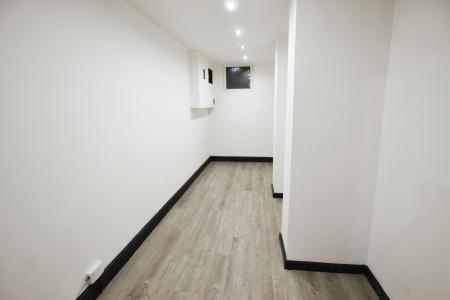 2 bedroom Terraced House to let in Batley Road, Heckmondwike, WF16