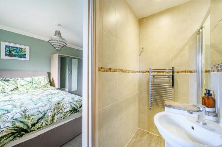 5 bedroom Detached house for sale in Burns Court, Birstall, WF17