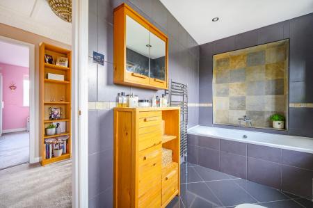 5 bedroom Detached house for sale in Burns Court, Birstall, WF17