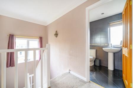 5 bedroom Detached house for sale in Burns Court, Birstall, WF17