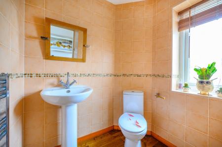 5 bedroom Detached house for sale in Burns Court, Birstall, WF17