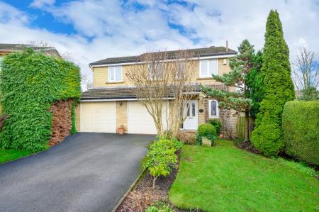 Burns Court, Birstall, WF17