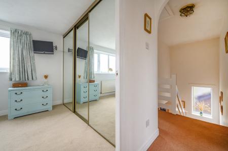 6 bedroom Detached house for sale in Westwood Close, Leeds, LS27