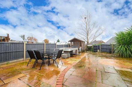 2 bedroom Semi-detached bungalow for sale in Croft House Road, Leeds, LS27