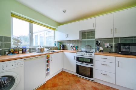 5 bedroom Detached house for sale in Mallard Way, Leeds, LS27