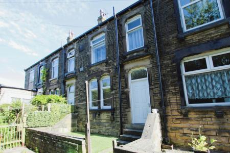 2 bedroom Terraced House to let in Howley Park Terrace, Morley, LS27