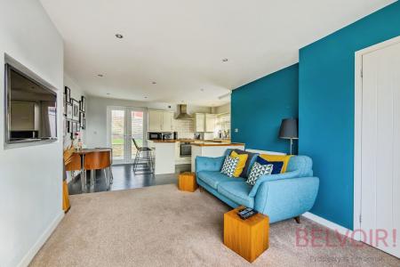 3 bedroom Semi-detached house for sale in Harthill, Leeds, LS27