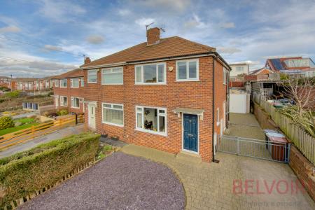3 bedroom Semi-detached house for sale in Harthill, Leeds, LS27