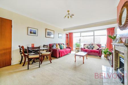 2 bedroom Bungalow for sale in Croft house grove, Morley, LS27