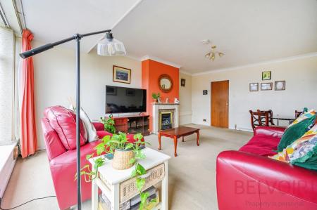 2 bedroom Bungalow for sale in Croft house grove, Morley, LS27