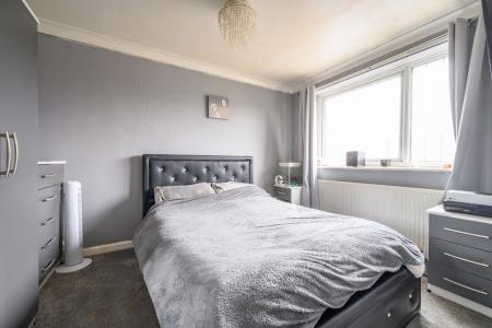 3 bedroom Semi-detached house for sale in Walton Drive, Bradford, BD11