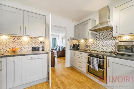 3 bedroom Bungalow for sale in Croft House Way, Morley, LS27