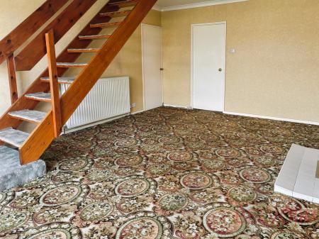 2 bedroom Semi-detached bungalow for sale in Croft House Drive, Morley, LS27