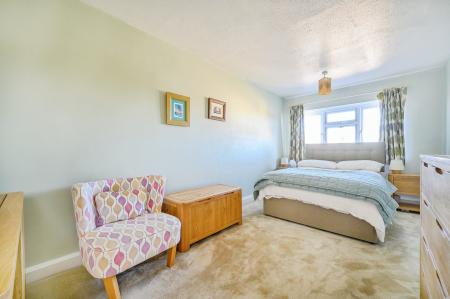 2 bedroom Town house for sale in Rooms Fold, Morley, LS27