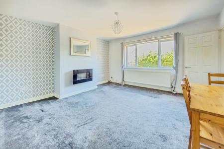 3 bedroom Semi-detached house to let in Cardinal Avenue, Morley, LS11