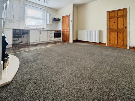 1 bedroom Terraced House to let in Wesley Street, Morley, LS27