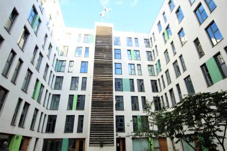 2 bedroom Apartment to let in Beeston Road, Beeston, Leeds, LS11