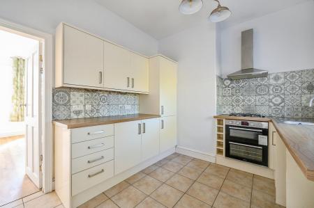 3 bedroom Terraced House for sale in Ashfield Road, Morley, LS27