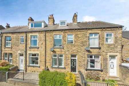 3 bedroom Terraced House for sale in Ashfield Road, Morley, LS27