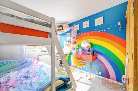 3 bedroom Semi-detached house for sale in Syke Gardens, Wakefield, WF3