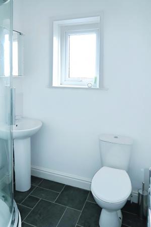1 bedroom Terraced House to let in Great Northern Street, Morley, LS27