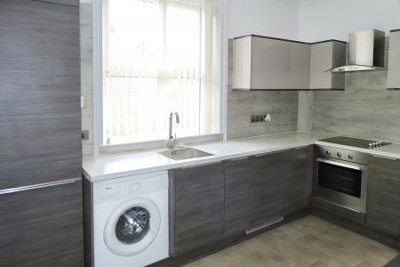 1 bedroom Terraced House to let in Great Northern Street, Morley, LS27