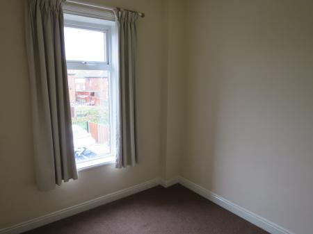 2 bedroom Terraced House to let in Common Lane, East Ardsley, WF3