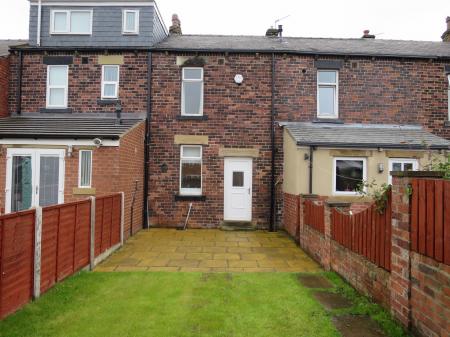 2 bedroom Terraced House to let in Common Lane, East Ardsley, WF3