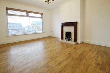 2 bedroom Bungalow for sale in Brighton Avenue, Morley, LS27